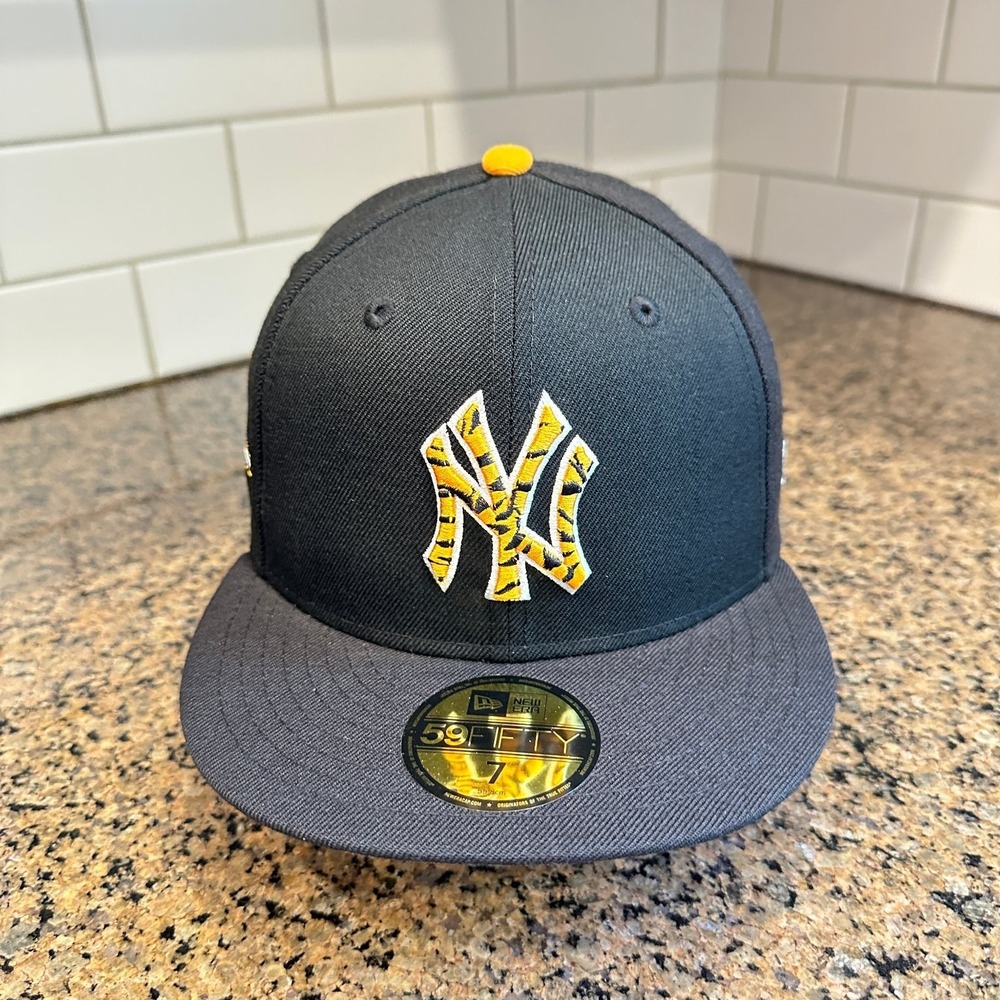 New York Yankees New Era 59FIFTY Hat Size 7 Tiger Stripe 1996 World Series New